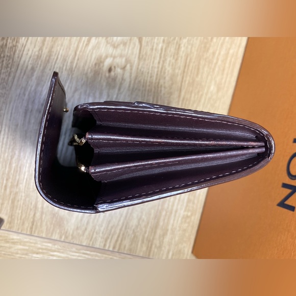 Louis Vuitton Vernis Sarah Wallet (TH3067) - Picture 14 of 17